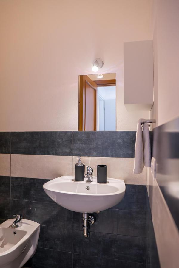 Doan Rooms Альгеро Экстерьер фото